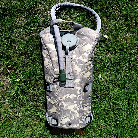 RamWear CMBK-Hydration-100, tactical moisturizing backpack